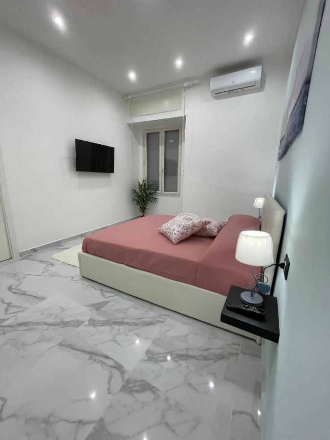 Hotel LudBen House à Naples Extérieur photo
