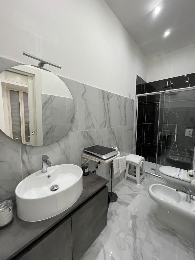 Hotel LudBen House à Naples Extérieur photo