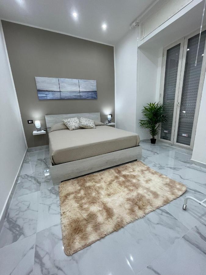 Hotel LudBen House à Naples Extérieur photo